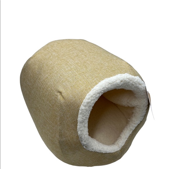 NWT Boots & Barley Small Animal Yellow Bed Cave - Picture 3 of 5